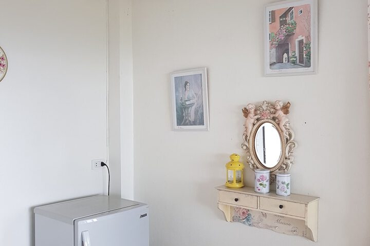 Room 63 of 88