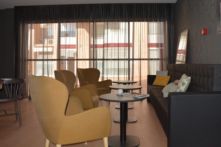 Guest Lobby