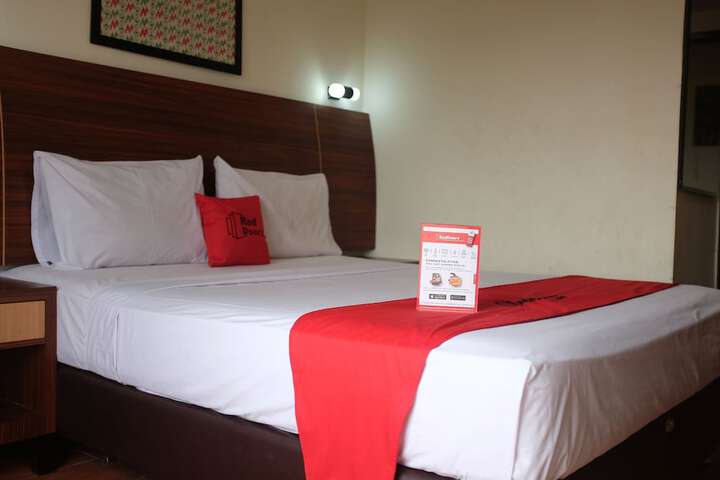 Room 6 of 15