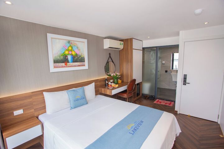Room 30 of 75