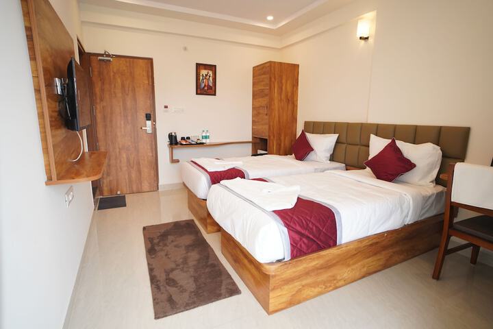 Room 15 of 31