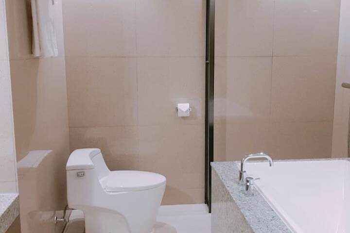 Room 26 of 47
