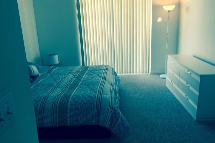 Room 5 of 35