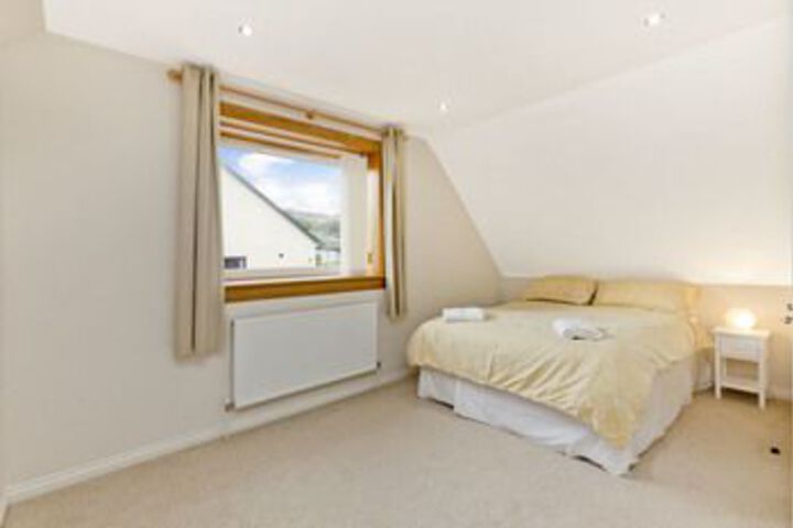 Room 14 of 34