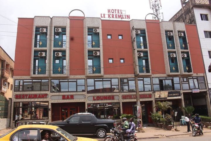 Hotel le Kremlin