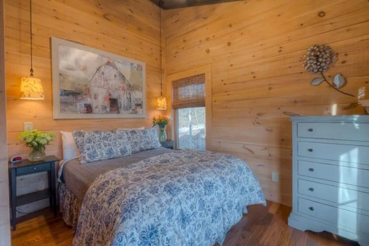 Room 3 of 19