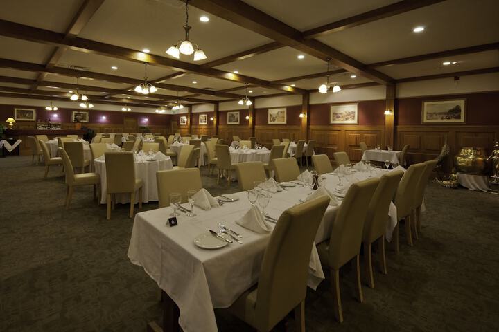 Dining 44 of 57