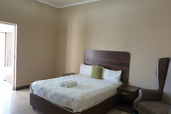 Room 31 of 69