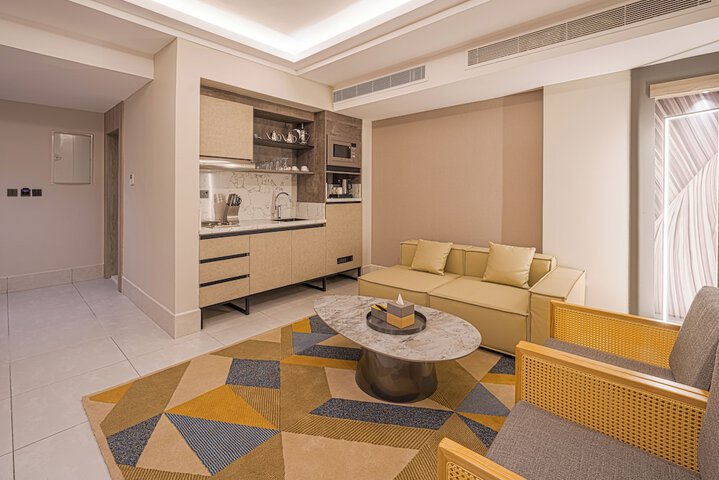 Room 15 of 37