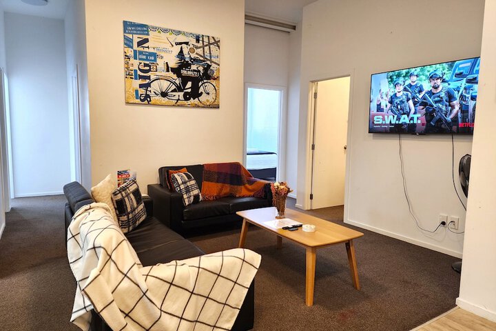 Room 85 of 123
