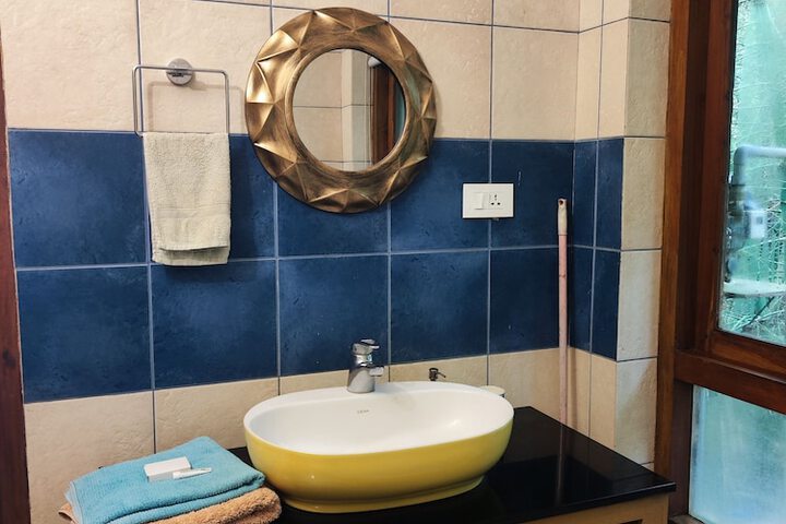 Room 51 of 69