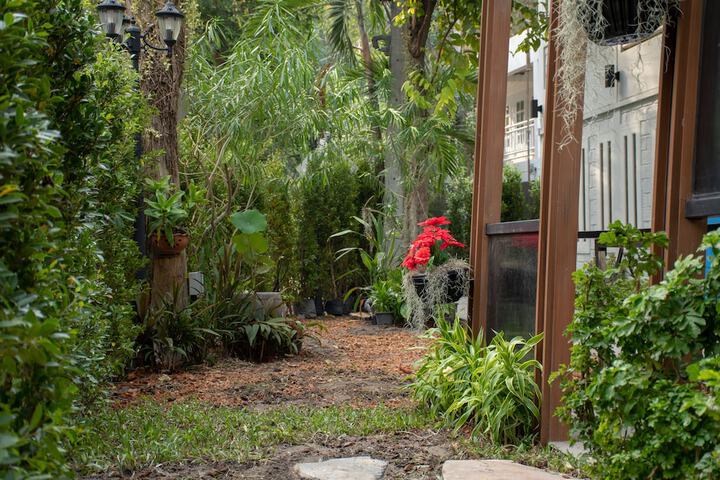 Property Grounds 20 of 34