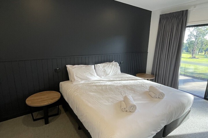 Room 6 of 36