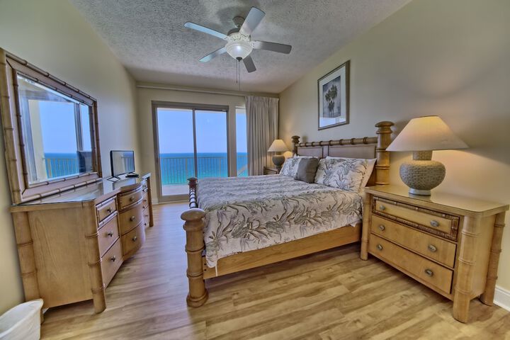 Room 3 of 35