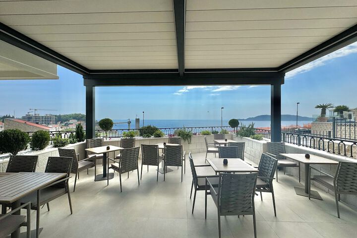 Terrace/Patio 25 of 60
