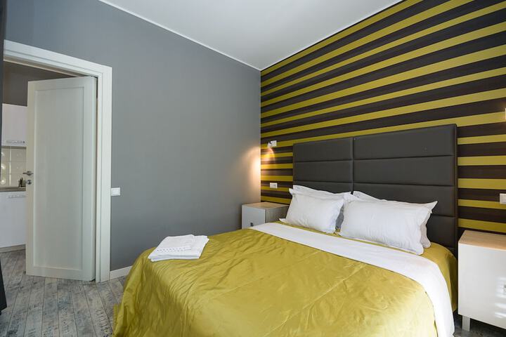 Room 10 of 152