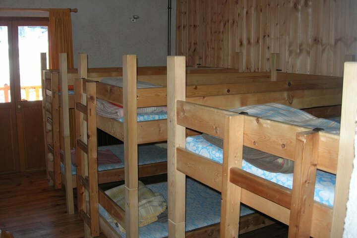 Room 4 of 51