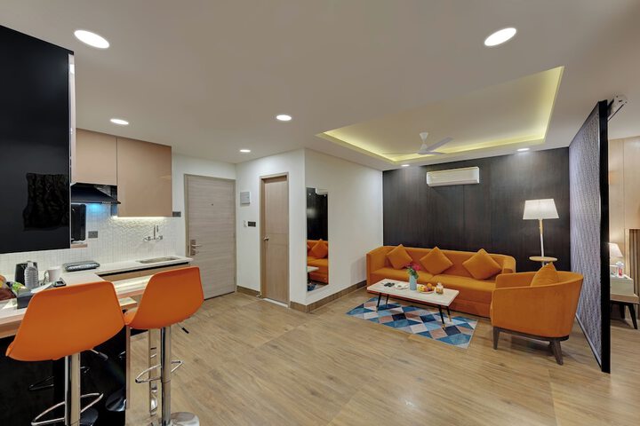 Room 14 of 26