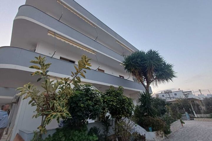 Hotel 63 of 65