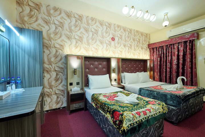 Room 19 of 27