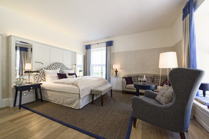 Room 15 of 114