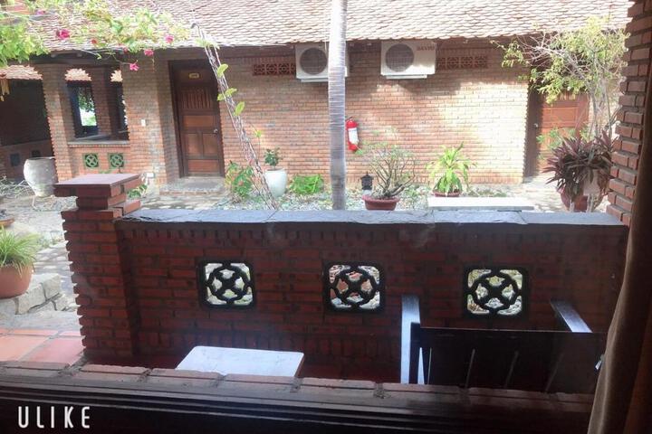 Photo 6