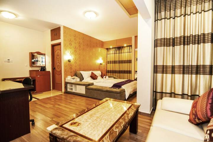 Room 19 of 34