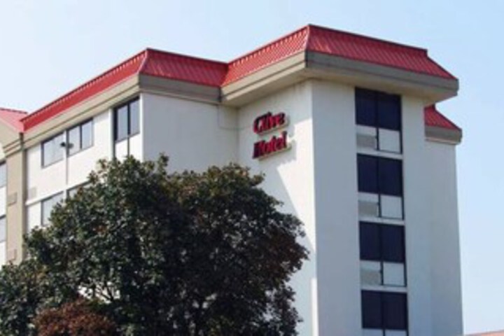 Hotel 2 of 13