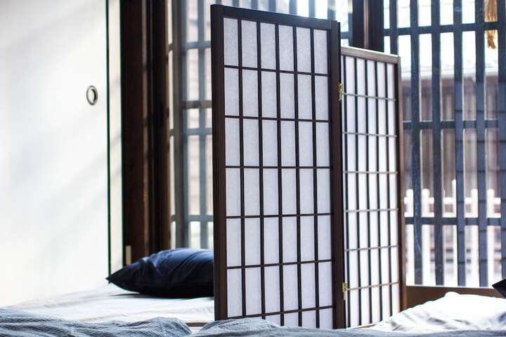 Room 8 of 24