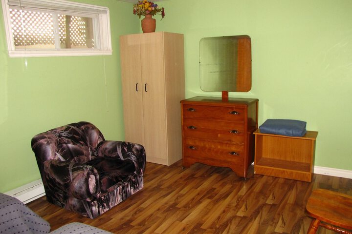Room 10 of 42