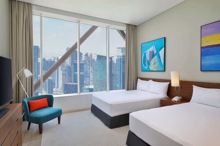 Room 34 of 98
