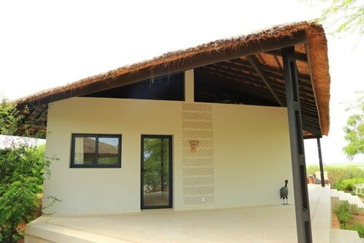 Room 5 of 32