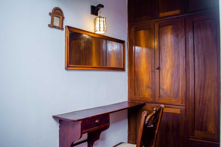 Room 49 of 89