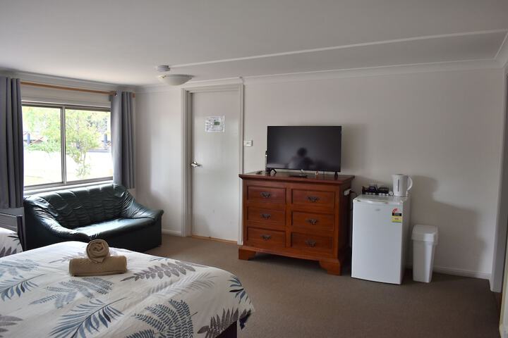 Room 16 of 56