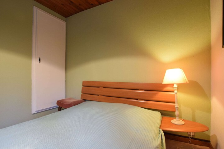Room 3 of 31