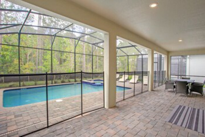 Pool 36 of 67