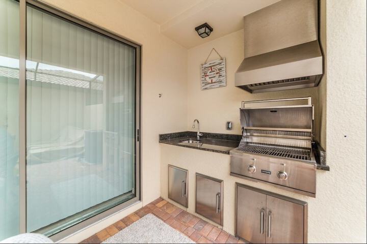 Terrace/Patio 4 of 21