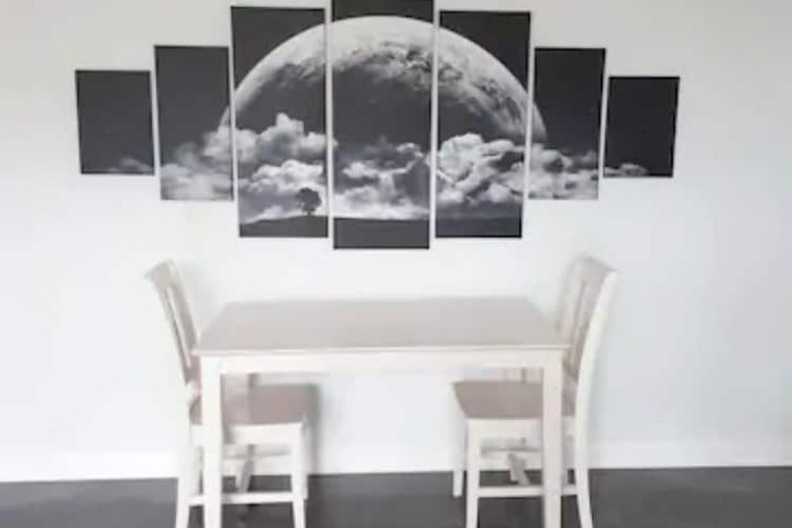 Room 12 of 38