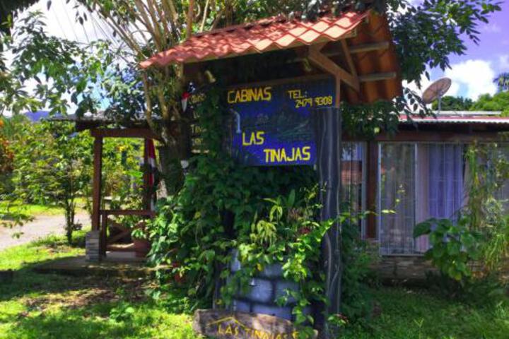 Cabinas Las Tinajas