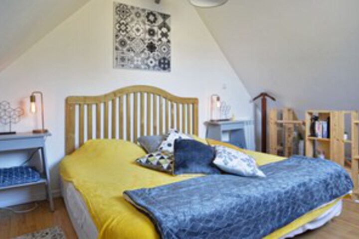 Room 73 of 108