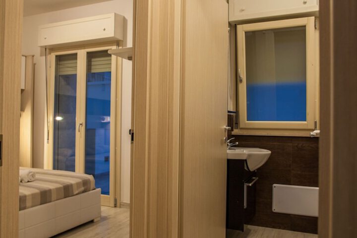 Room 38 of 48