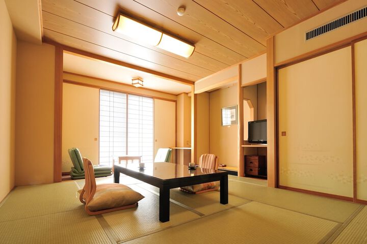 Room 6 of 59