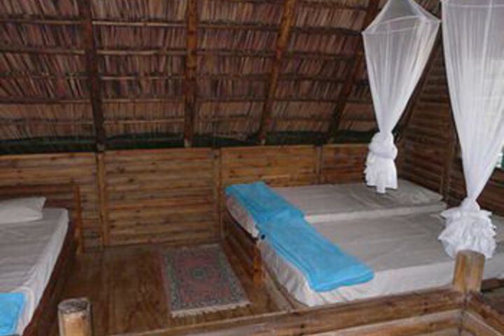 Room 10 of 31