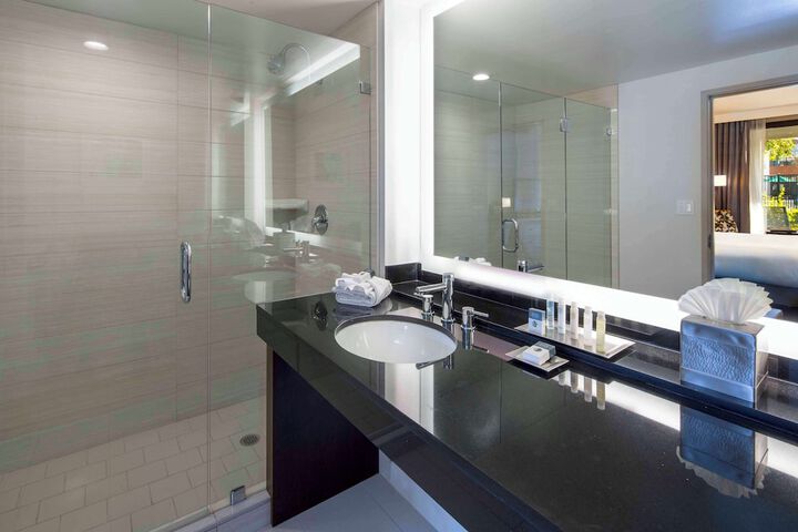 Bathroom shower