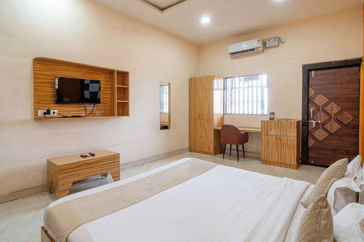 Room 22 of 73