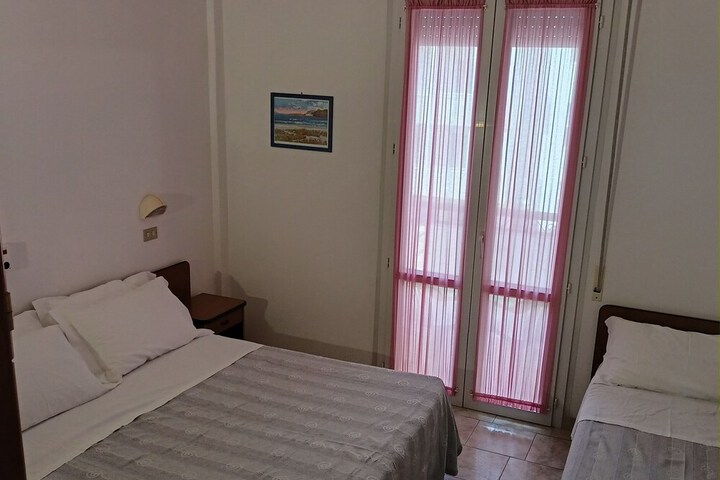 Room 20 of 63