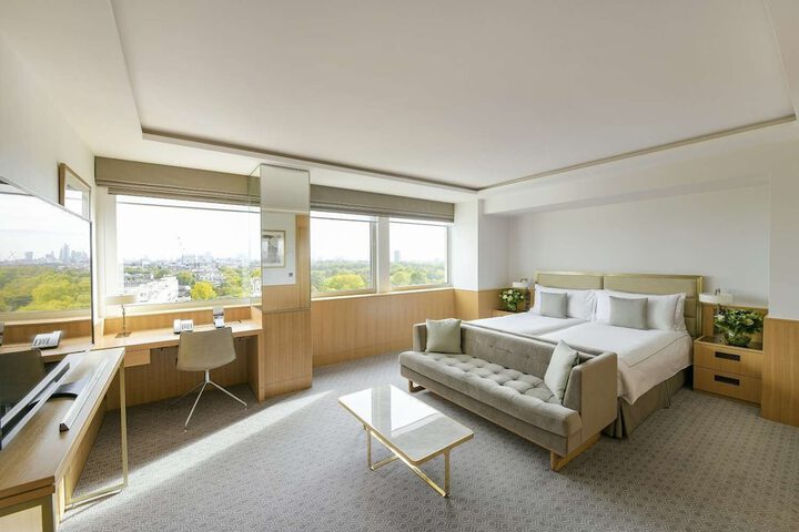 Room 32 of 120
