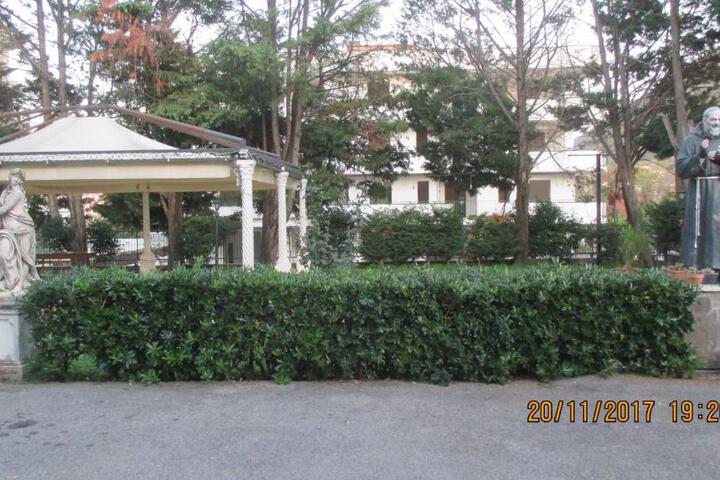 Hotel Degli Amici