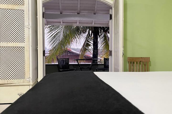 Room 40 of 63