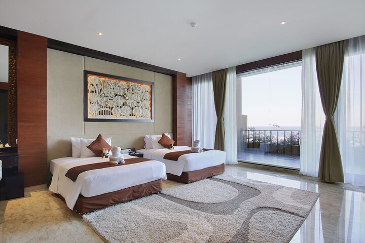 Room 12 of 70